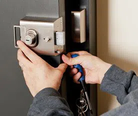 City Locksmith Services Tarpon Springs, FL 727-260-4174 City Locksmith Services Tarpon Springs, FL 727-260-4174 - 17-Emergency-Locks-Locksmith
