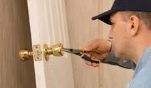 City Locksmith Services Tarpon Springs, FL 727-260-4174 - 6-Locks-Replace